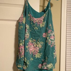 Torrid Floral Tank size 2